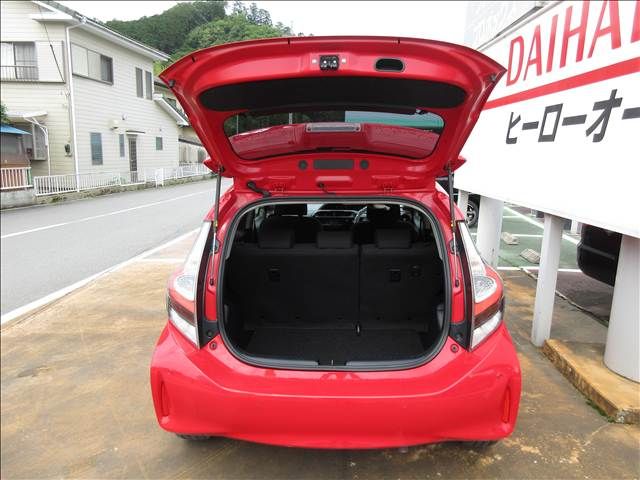 TOYOTA AQUA 2019 Image 31