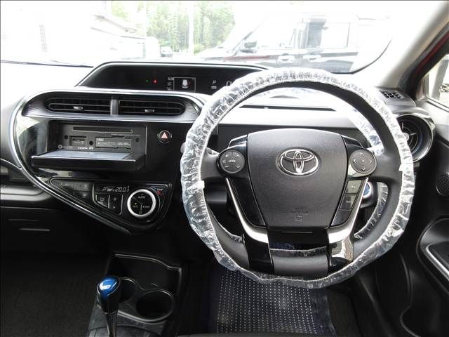 TOYOTA AQUA 2019 Image 31