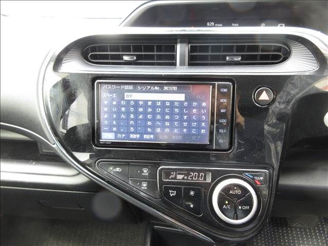 TOYOTA AQUA 2019 Image 31