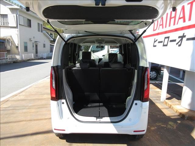 HONDA N BOX 2025 Image 31