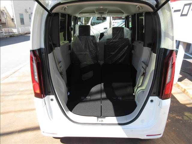 HONDA N BOX 2025 Image 31