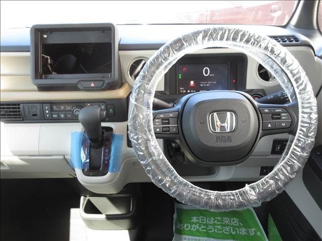 HONDA N BOX 2025 Image 31