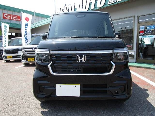 HONDA N BOX CUSTOM 2025 Image 31