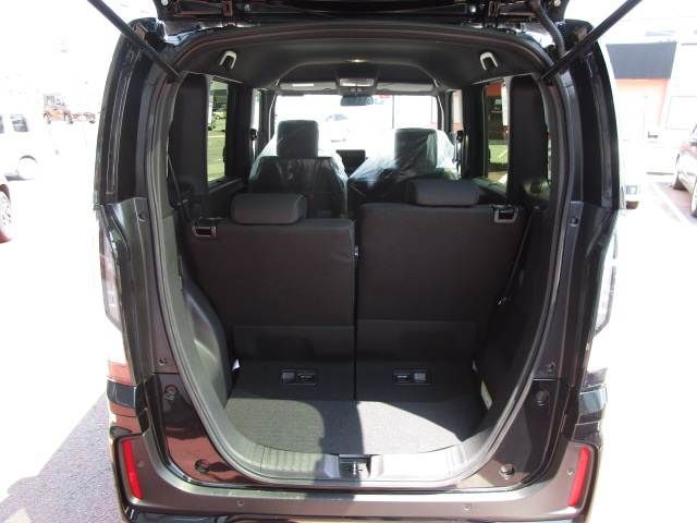 HONDA N BOX CUSTOM 2025 Image 31