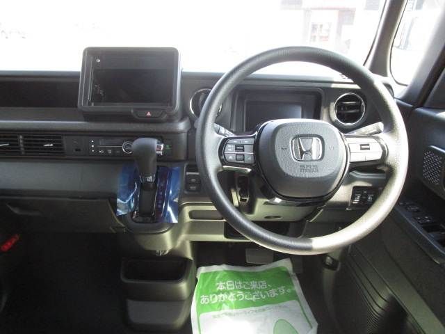 HONDA N BOX CUSTOM 2025 Image 31