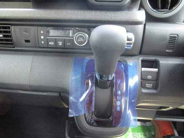 HONDA N BOX CUSTOM 2025 Image 31