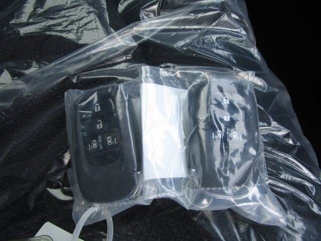 HONDA N BOX CUSTOM 2025 Image 31