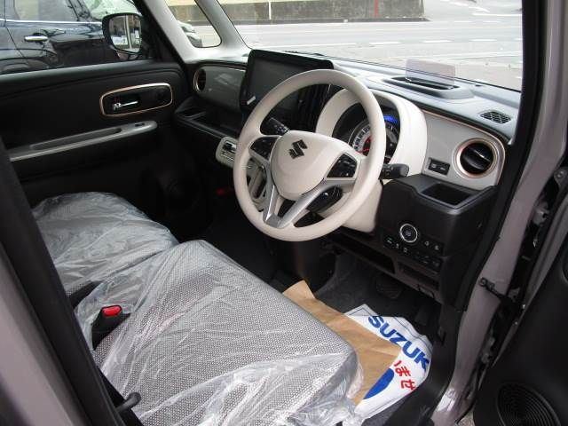 SUZUKI WAGON R SMILE 2025 Image 31