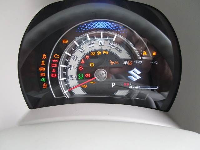 SUZUKI WAGON R SMILE 2025 Image 31