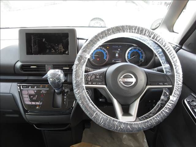 NISSAN ROOX 2025 Image 31