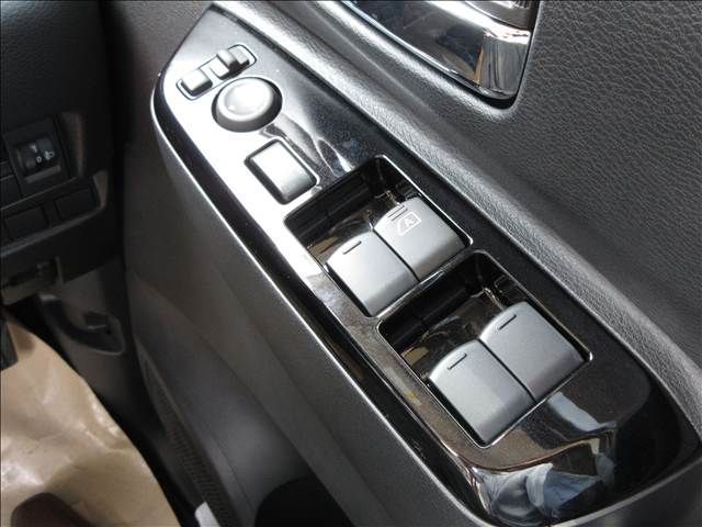 NISSAN ROOX 2025 Image 31