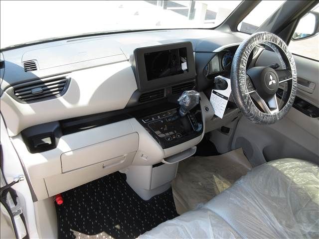 MITSUBISHI EK SPACE 2025 Image 31