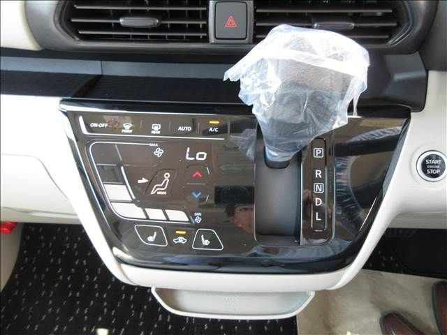 MITSUBISHI EK SPACE 2025 Image 31