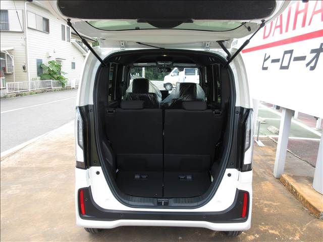 HONDA N BOX CUSTOM 2025 Image 31