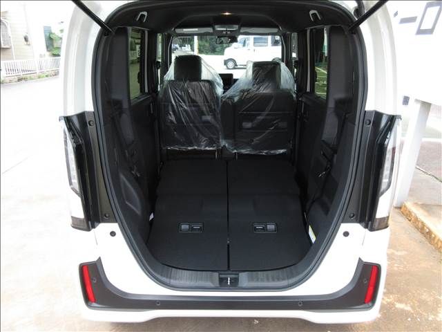 HONDA N BOX CUSTOM 2025 Image 31