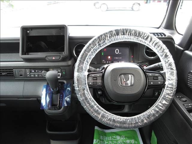 HONDA N BOX CUSTOM 2025 Image 31