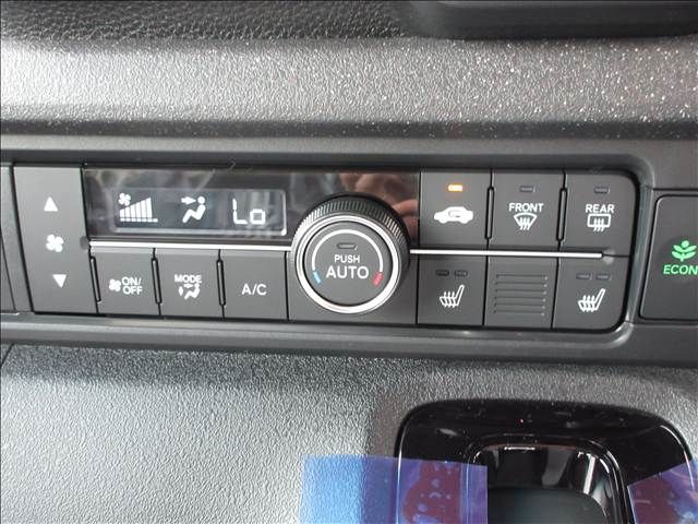 HONDA N BOX CUSTOM 2025 Image 31