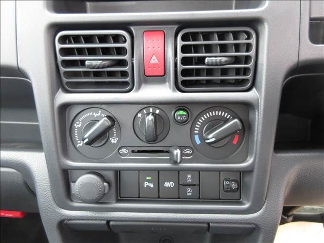 SUZUKI CARRY TRUCK 4WD 2025 Image 31