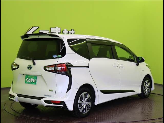 TOYOTA SIENTA HYBRID 2018 Image 31