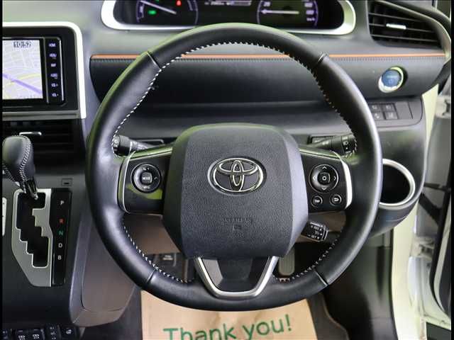 TOYOTA SIENTA HYBRID 2018 Image 31