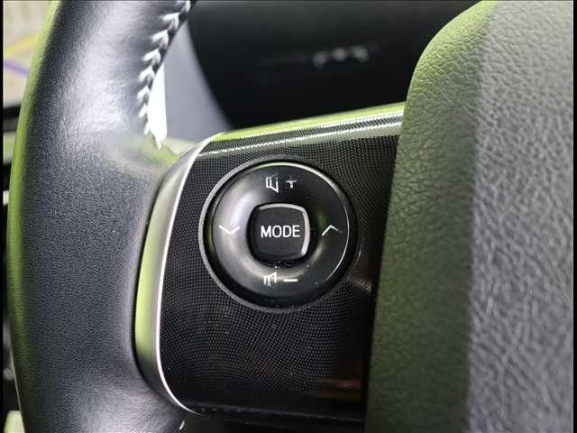 TOYOTA SIENTA HYBRID 2018 Image 31