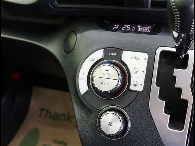 TOYOTA SIENTA HYBRID 2018 Image 31