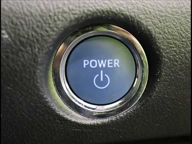 TOYOTA SIENTA HYBRID 2018 Image 31