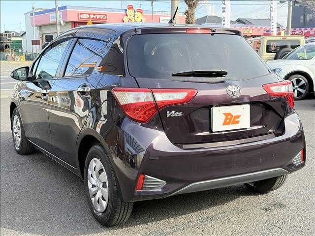 TOYOTA VITZ 2017 Image 31