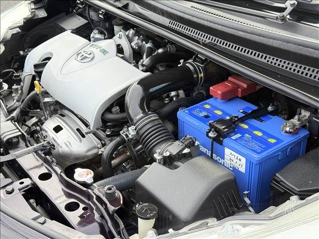 TOYOTA VITZ 2017 Image 31