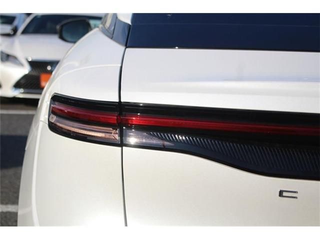 TOYOTA CROWN CROSSOVER 2022 Image 31