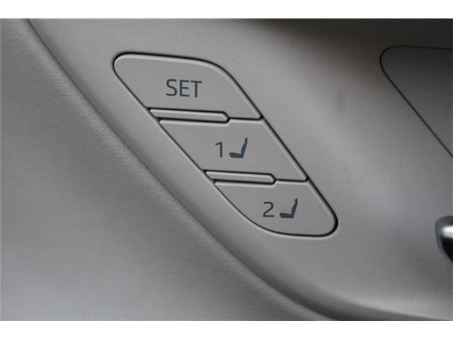 TOYOTA CROWN CROSSOVER 2022 Image 31