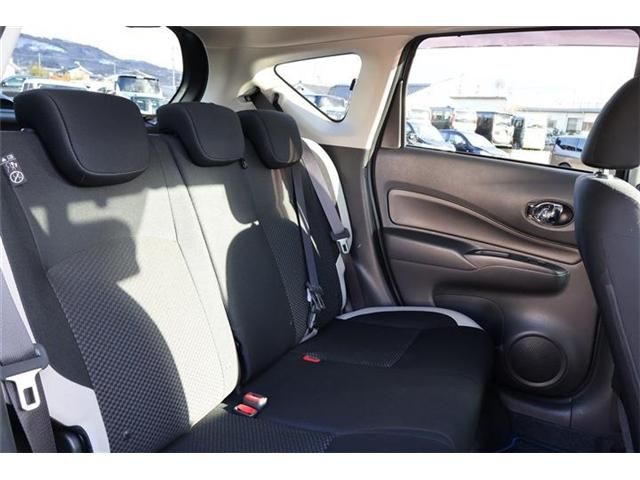 NISSAN NOTE 2017 Image 31