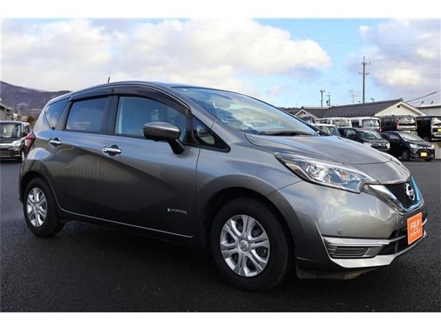 NISSAN NOTE 2017 Image 31