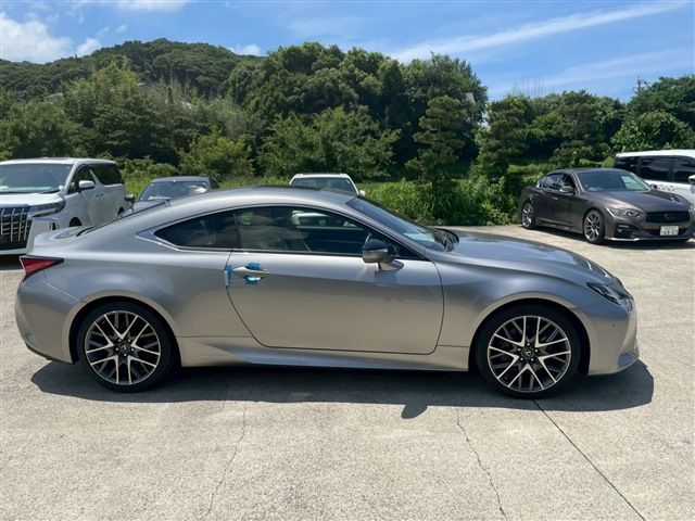 TOYOTA LEXUS RC300H 2020 Image 31