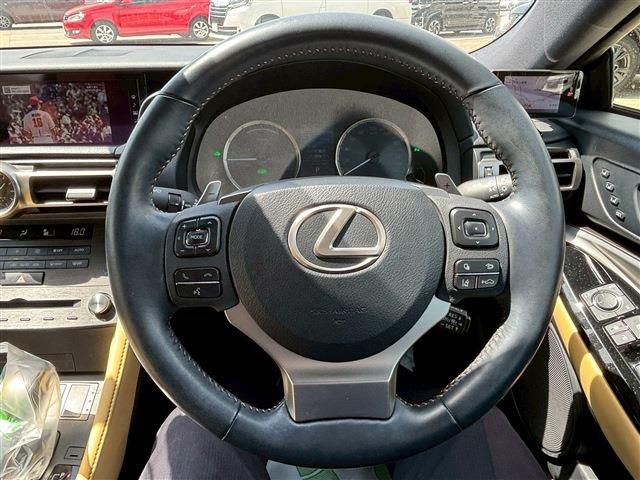 TOYOTA LEXUS RC300H 2020 Image 31