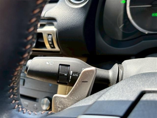 TOYOTA LEXUS RC300H 2020 Image 31