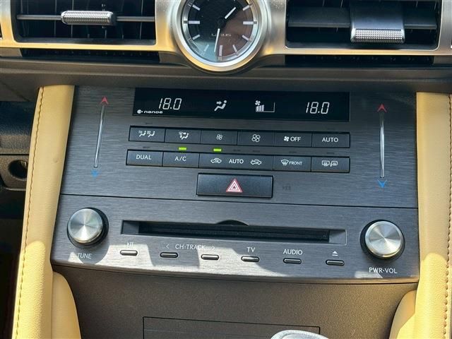 TOYOTA LEXUS RC300H 2020 Image 31