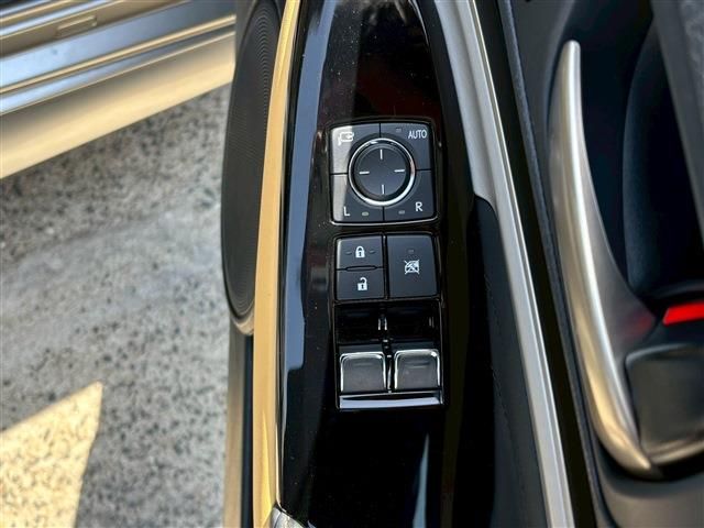 TOYOTA LEXUS RC300H 2020 Image 31