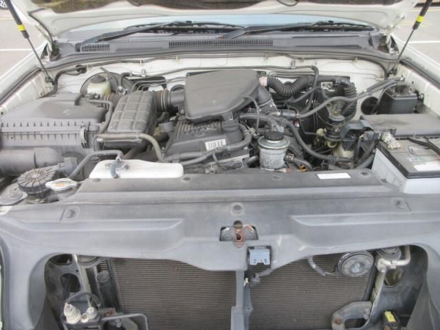 TOYOTA HILUXSURF WAGON 2WD 2007 Image 31