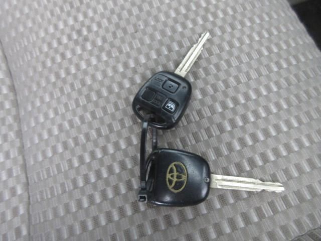 TOYOTA HILUXSURF WAGON 2WD 2007 Image 31