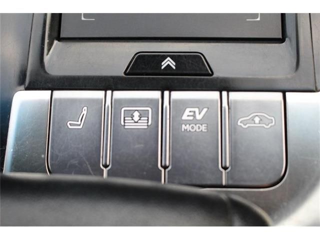 TOYOTA LEXUS LS500H 4WD 2017 Image 31