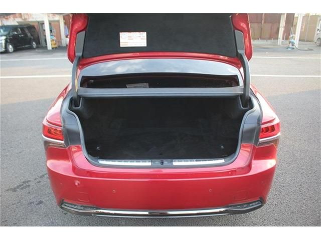 TOYOTA LEXUS LS500H 4WD 2017 Image 31