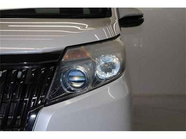 TOYOTA ESQUIRE HYBRID 2015 Image 31