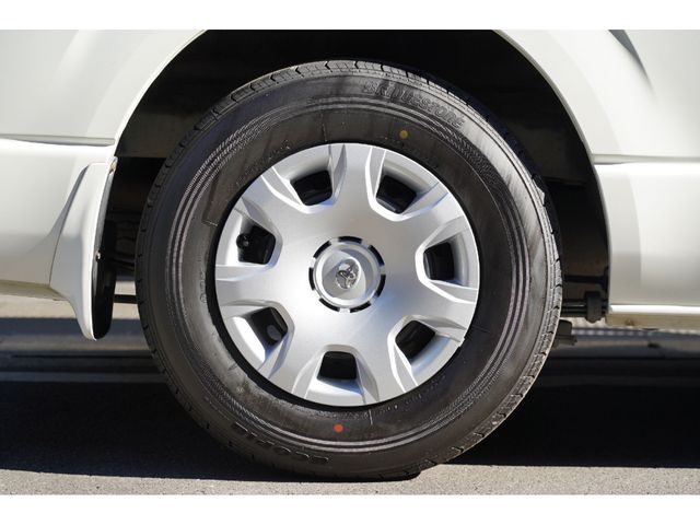 TOYOTA HIACE VAN 2WD 2016 Image 31