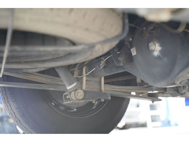 TOYOTA HIACE VAN 2WD 2016 Image 31