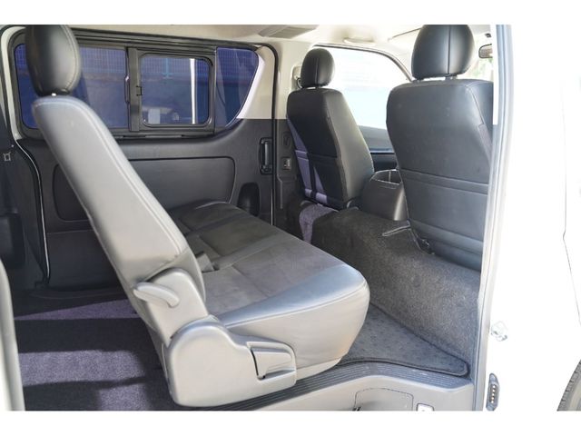 TOYOTA HIACE VAN 2WD 2016 Image 31