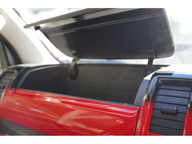 TOYOTA HIACE VAN 2WD 2014 Image 31