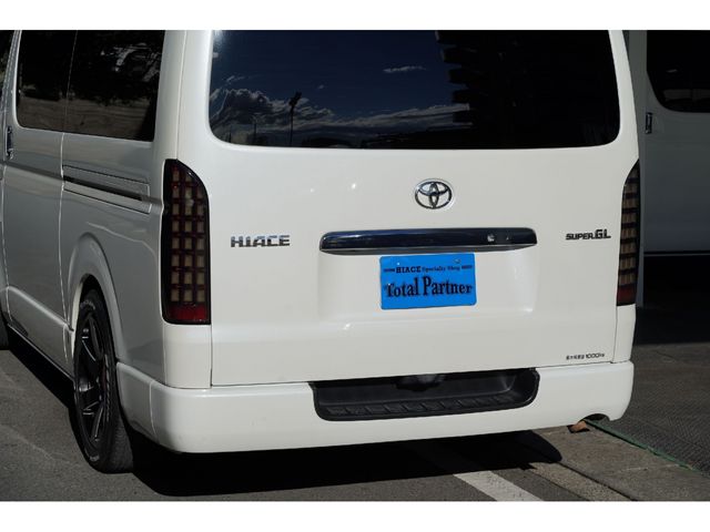 TOYOTA HIACE VAN 2WD 2014 Image 31