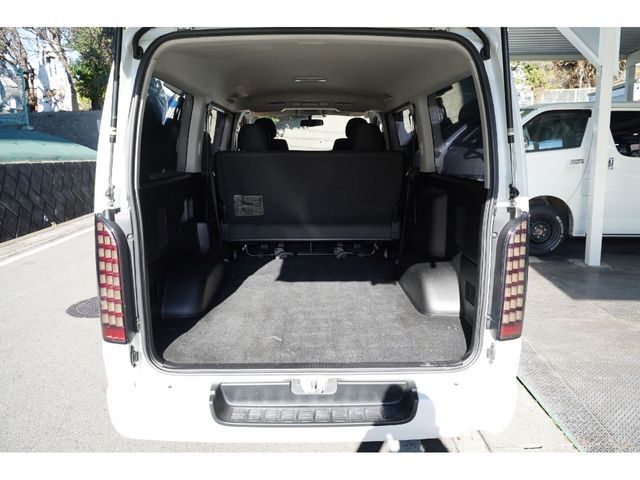 TOYOTA HIACE VAN 2WD 2014 Image 31