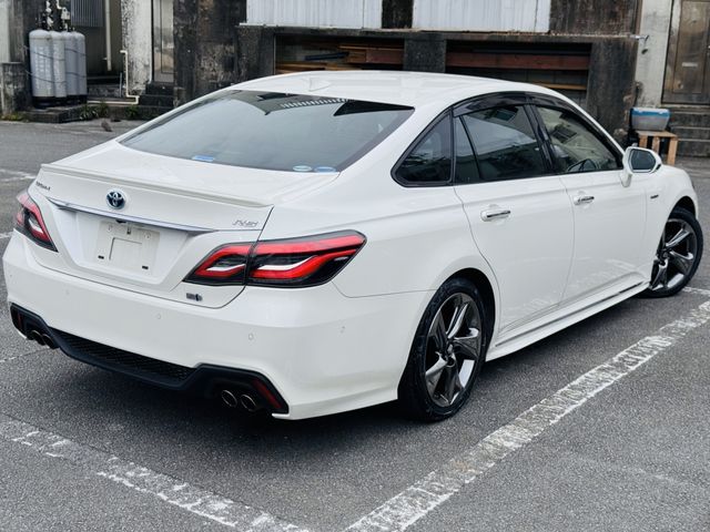 TOYOTA CROWN SEDAN HYBRID 2018 Image 31